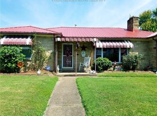 1020 W Virginia Ave, Dunbar, WV 25064