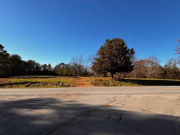 841 New Mexico Rd, Bowdon, GA 30108