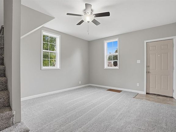 4th image of 514 S Ave C