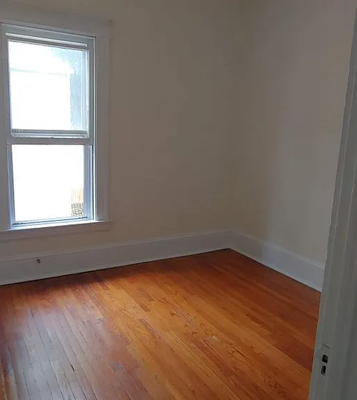 115-17 Trinity Place — Photo 6