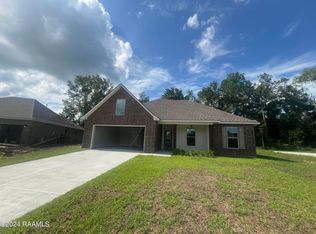 104 Virtuous St, Youngsville, LA 70592