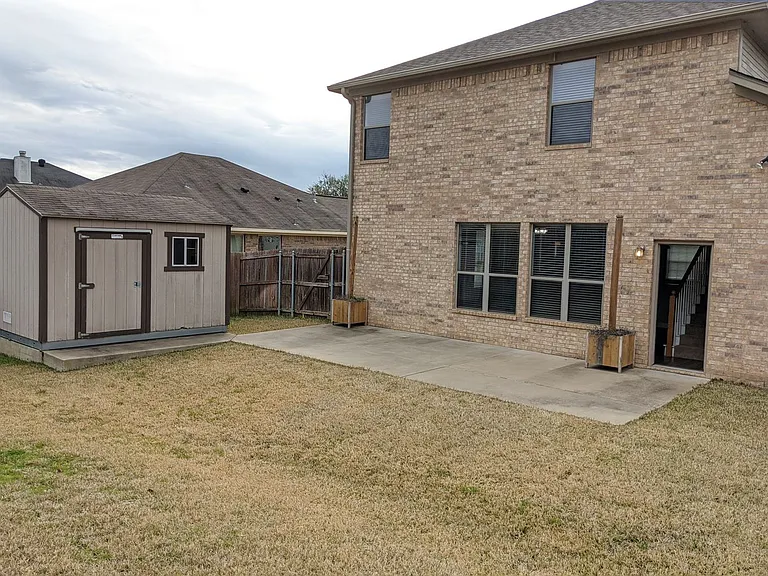 5805 Thompson Pl — Photo 36
