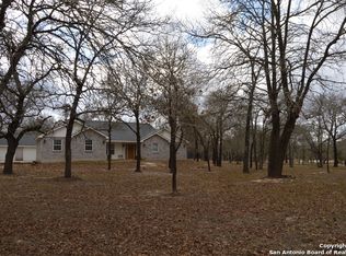 202 Wood Valley Dr, Adkins, TX 78101