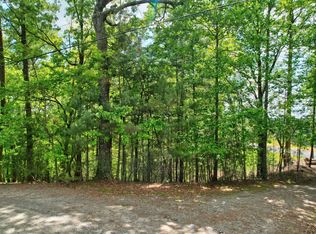 3285R Crystal Ln, Ellijay, GA 30540