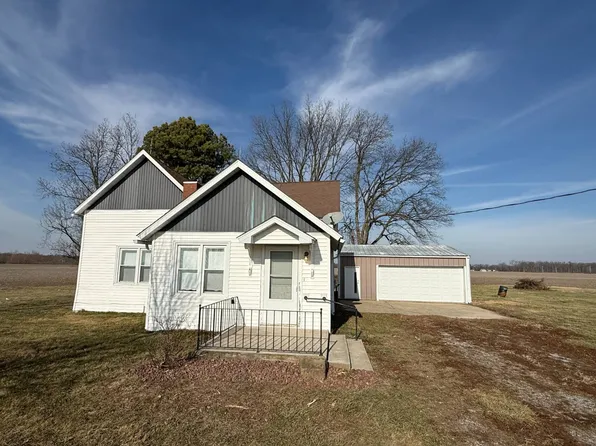 780 County Road 1800 N, Carmi, IL 62821