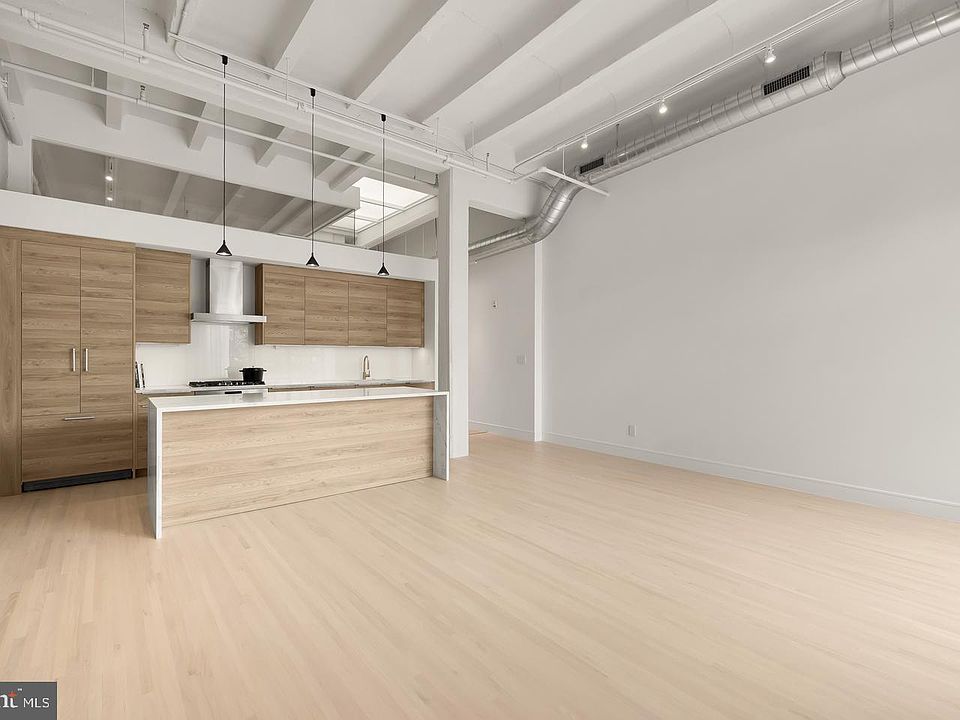 1st image of 1515 14th St NW #303