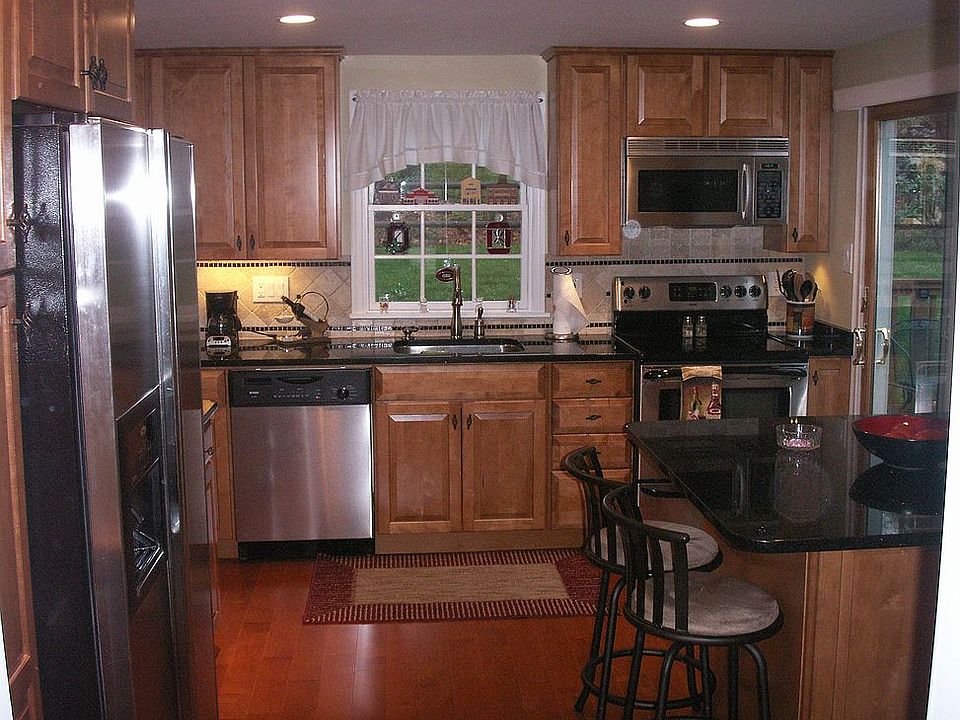 2nd image of 5936 New England Woods Dr