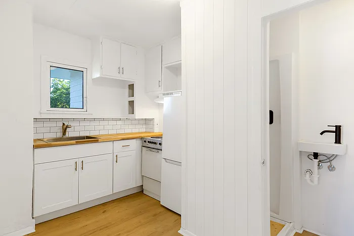 444 Stephens Ave #7 — Photo 1