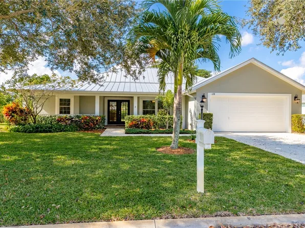 128 35th Sq SW, Vero Beach, FL 32968
