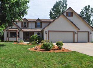 3936 Elaines Way, Slinger, WI 53086