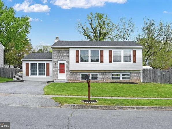 1396 Wandering Way, Harrisburg, PA 17110