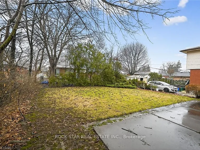 134 W 28th St — Photo 24