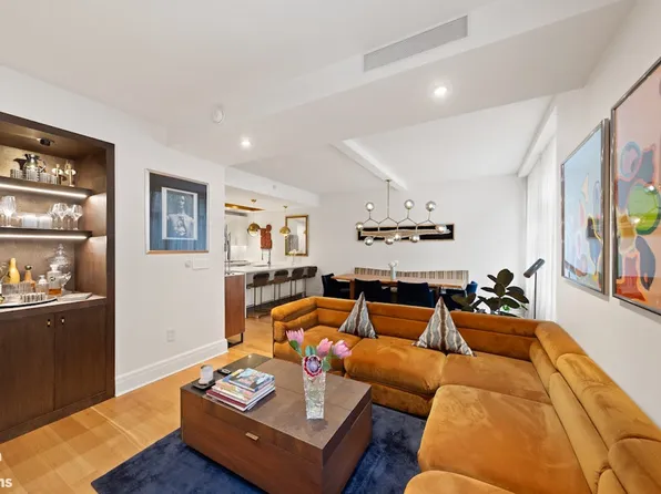 47 Bridge Street image 2 of 15