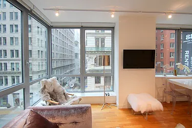 Rented by Nest Seekers International