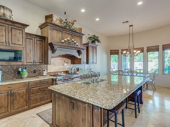 4th image of 8060 W Camino De Oro