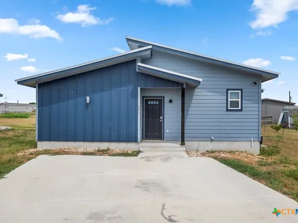 451 Pintail Loop, San Marcos, TX 78666