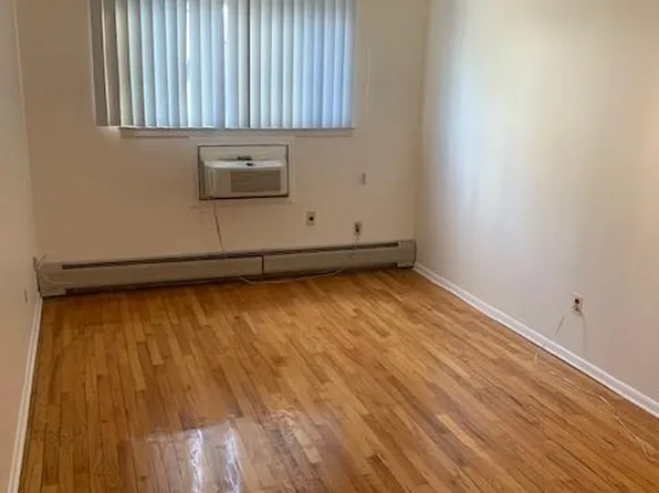 419 3rd Street image 9 of 19