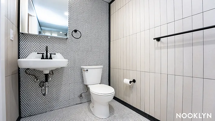 Rented by Nooklyn NYC LLC | media 17