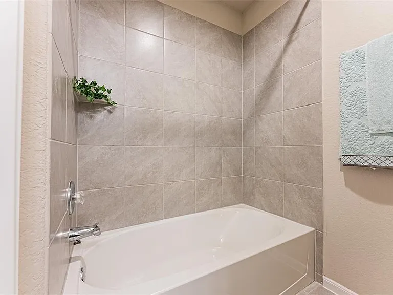 29614 Juniper Ct — Photo 14