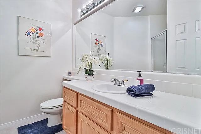 5 bed, 3639 sqft, $5,795 — Photo 4