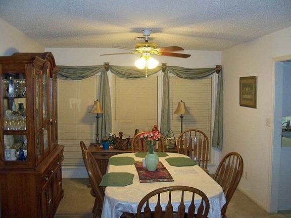 5th image of 106 Ashford Dr