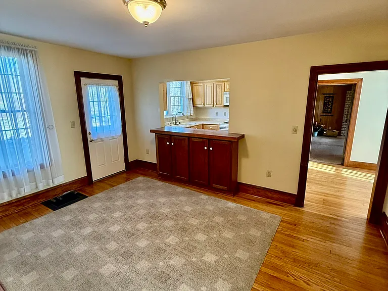 1213 Glenwood Heights Rd — Photo 11
