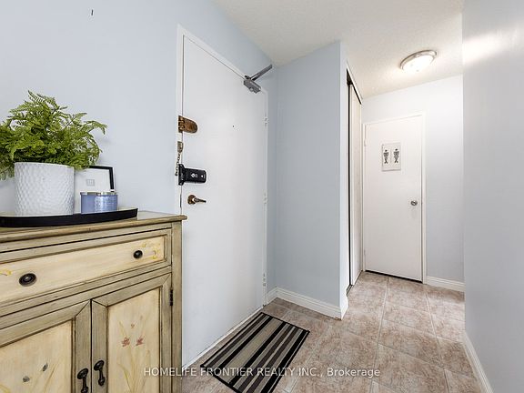 2nd image of 4005 Don Mills Rd #134