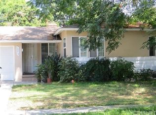 18213 Hatton St, Reseda, CA 91335