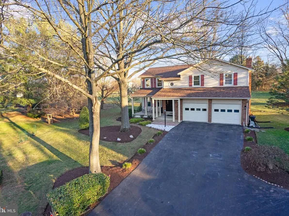 3507 Wisteria Way Ct, Fairfax, VA 22033