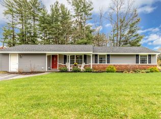 1 Birch Ln, Ipswich, MA 01938