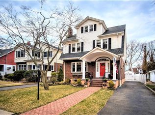 6 Juniper St, Metuchen, NJ 08840