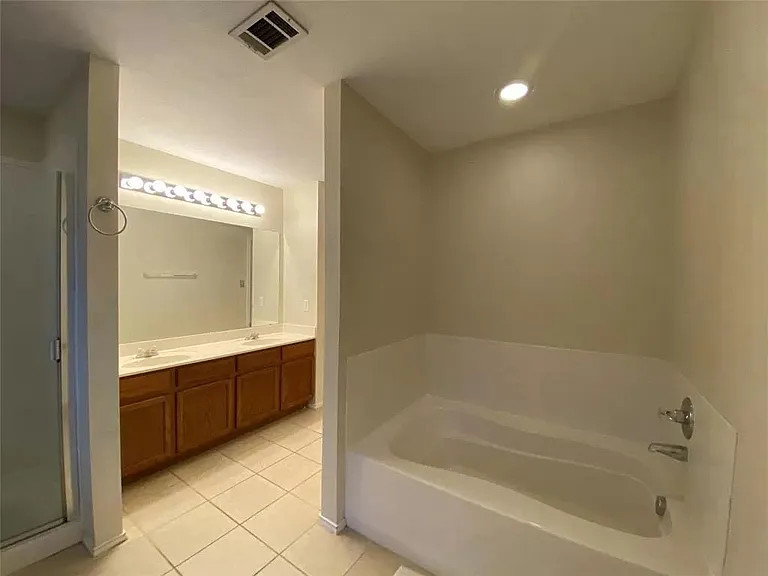 6315 Tara Ln — Photo 20