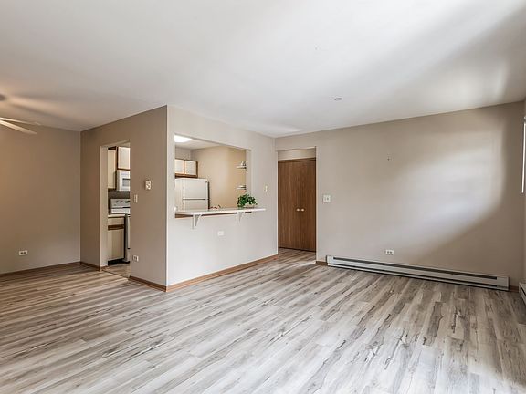 5th image of 1333 Cunat Ct APT 2D