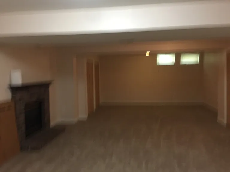 8701 Rochelle Dr — Photo 9