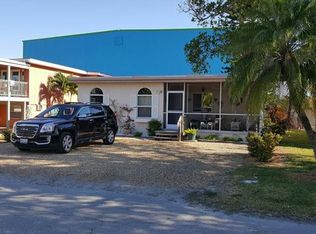 929 3rd St, Fort Myers Beach, FL 33931