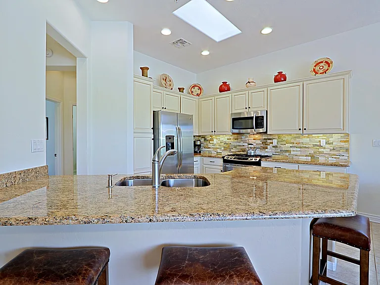 6960 E Whispering Mesquite Trl — Photo 9