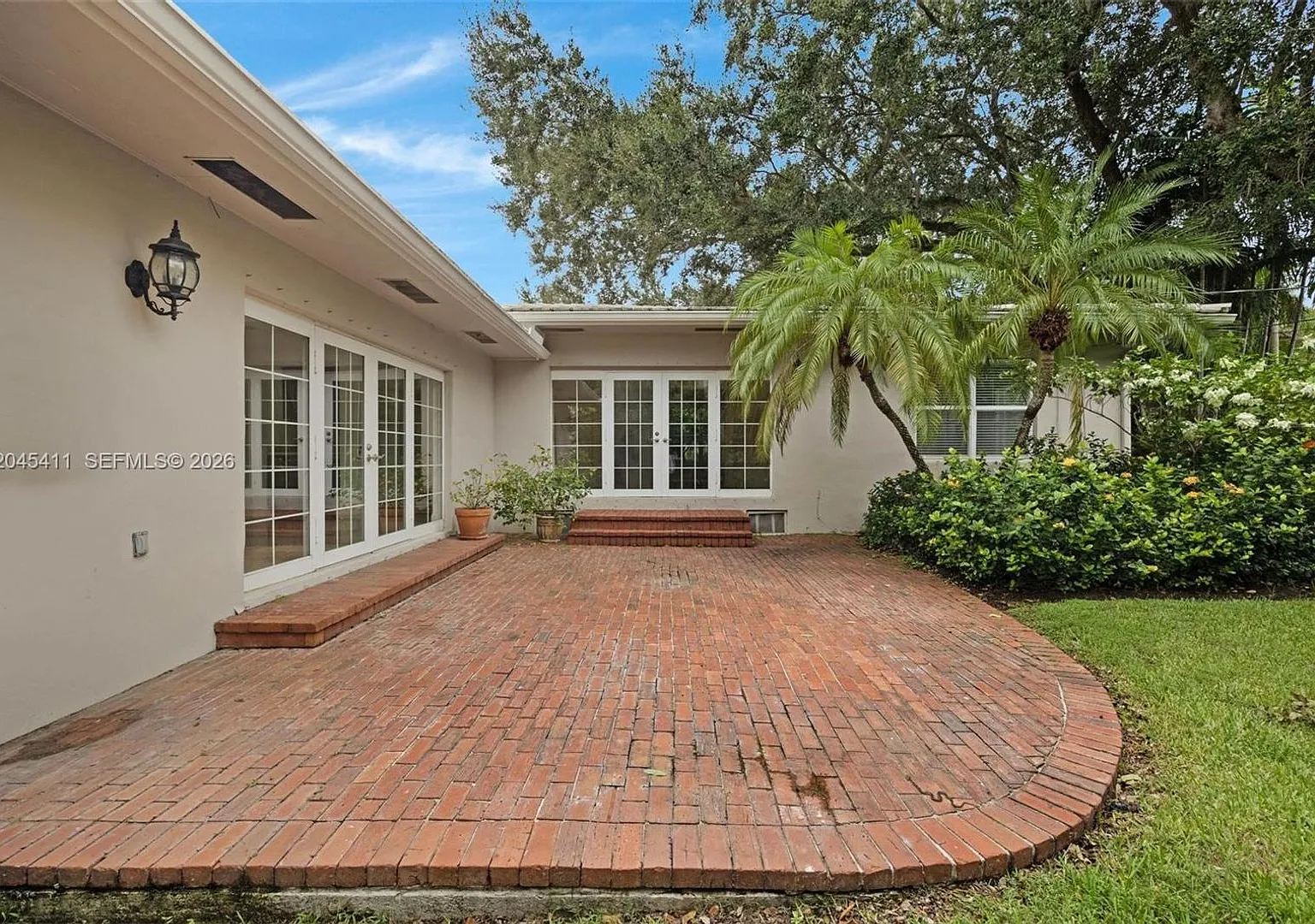 1246 Algardi Avenue, Coral Gables, FL 33146 - 1108 — Photo 3