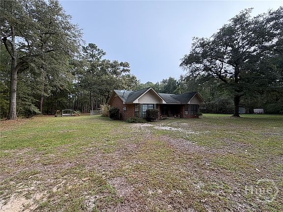 5th image of 575 Reiser Rd.