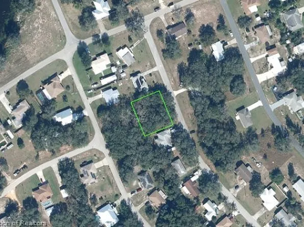 2459 N Cochrane Rd, Avon Park, FL 33825