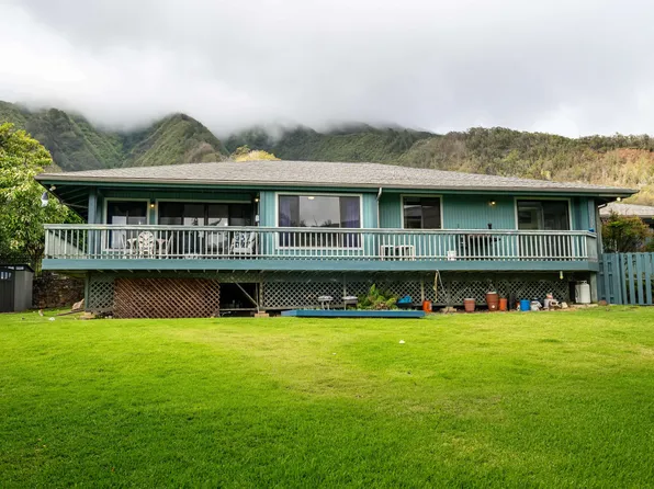 657 Mapuana Pl, Wailuku, HI 96793