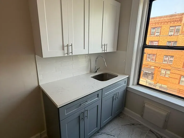 329 Park Ave #11 — Photo 4