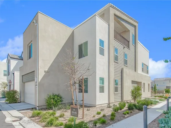 414 Treble, Irvine, CA 92618
