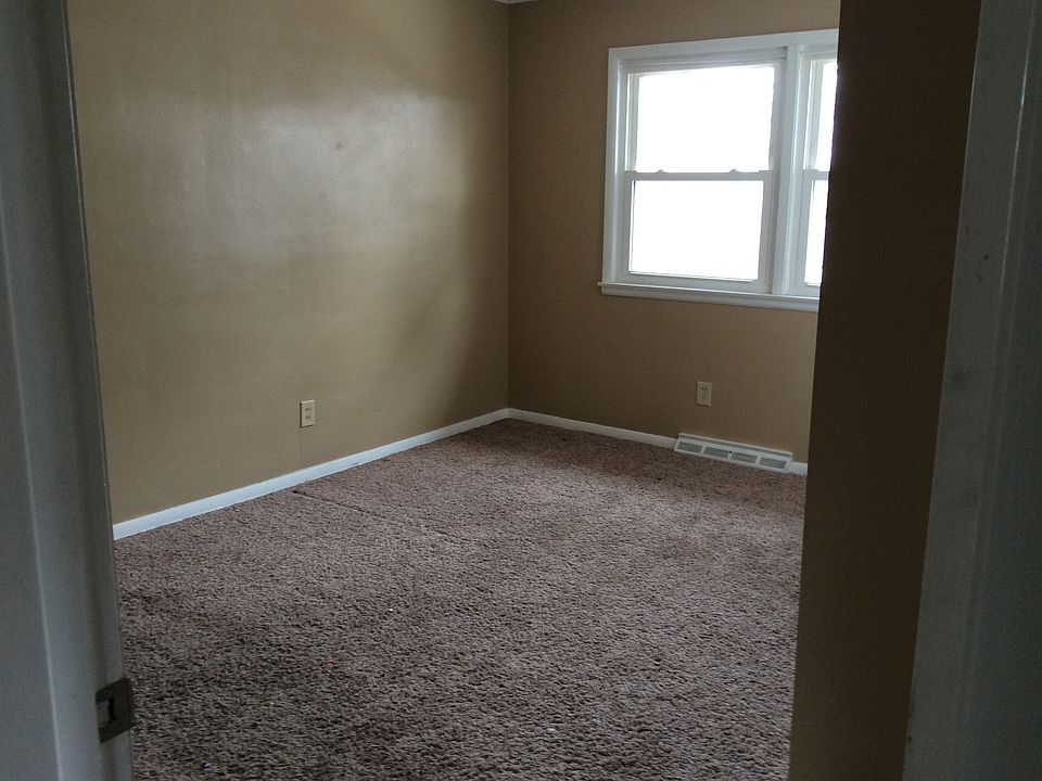 1st image of 710 W Moss Ave #B-7