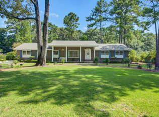 112 Woodland Dr, Summerville, SC 29485