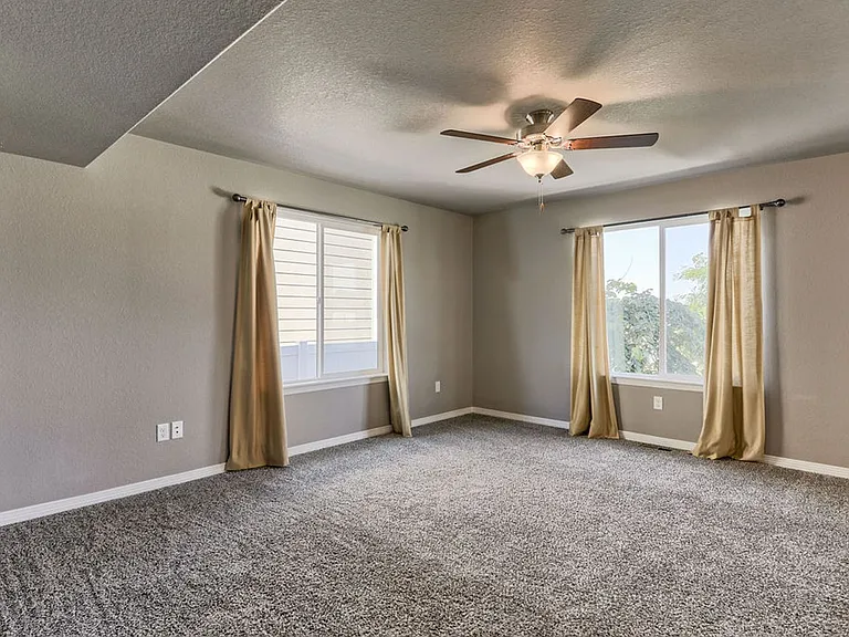 1748 Ruddlesway Dr — Photo 6