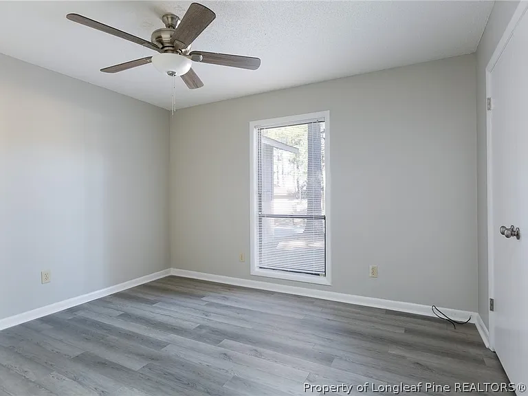 613 Mosswood Ln — Photo 8