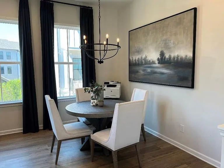 134 Chestnut Cir #8 — Photo 6
