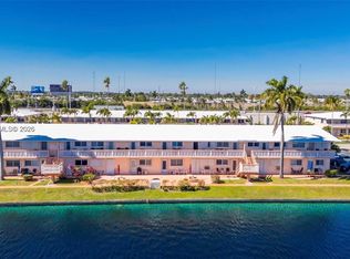 Rolen Lake Gardens Co-Op, Hallandale Beach, FL 33009