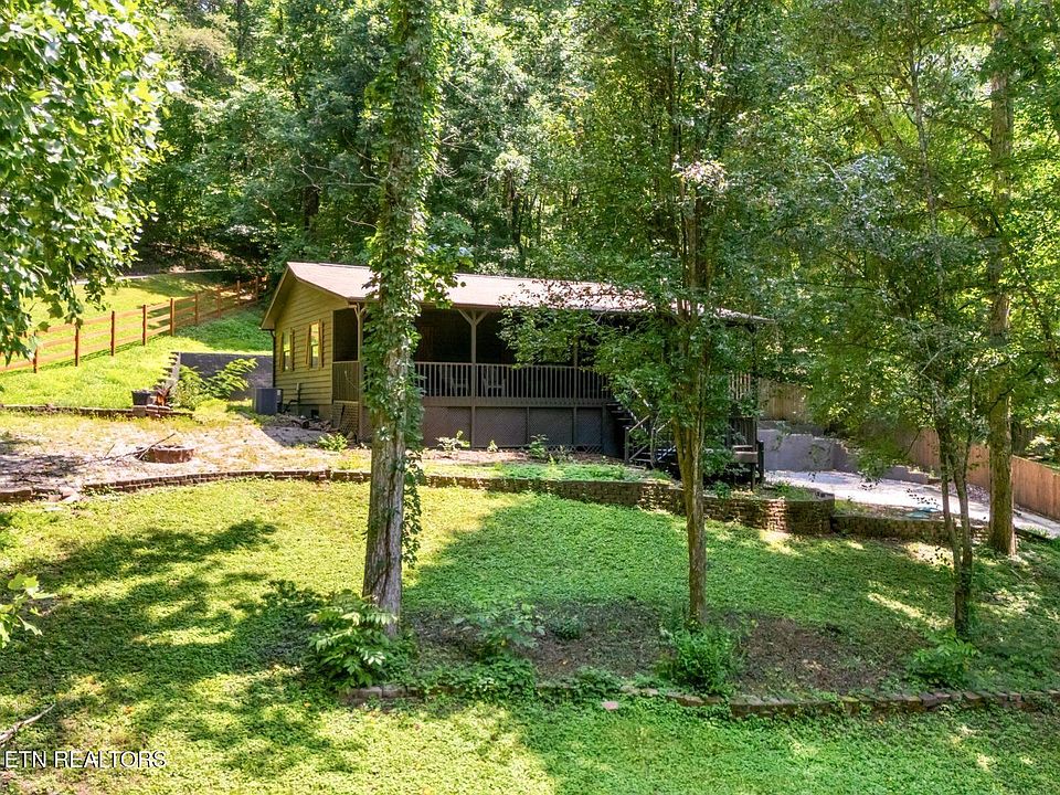 1st image of 806 Gamble Dr