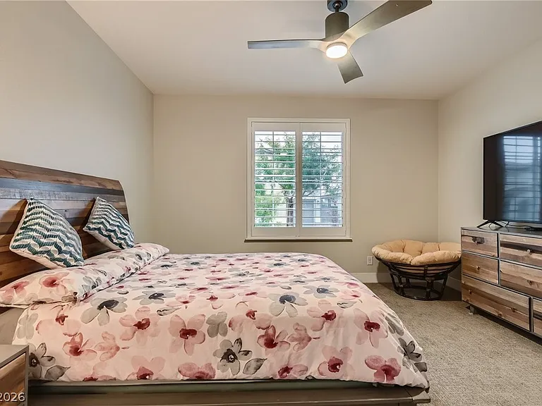 4631 Amazing View St — Photo 12